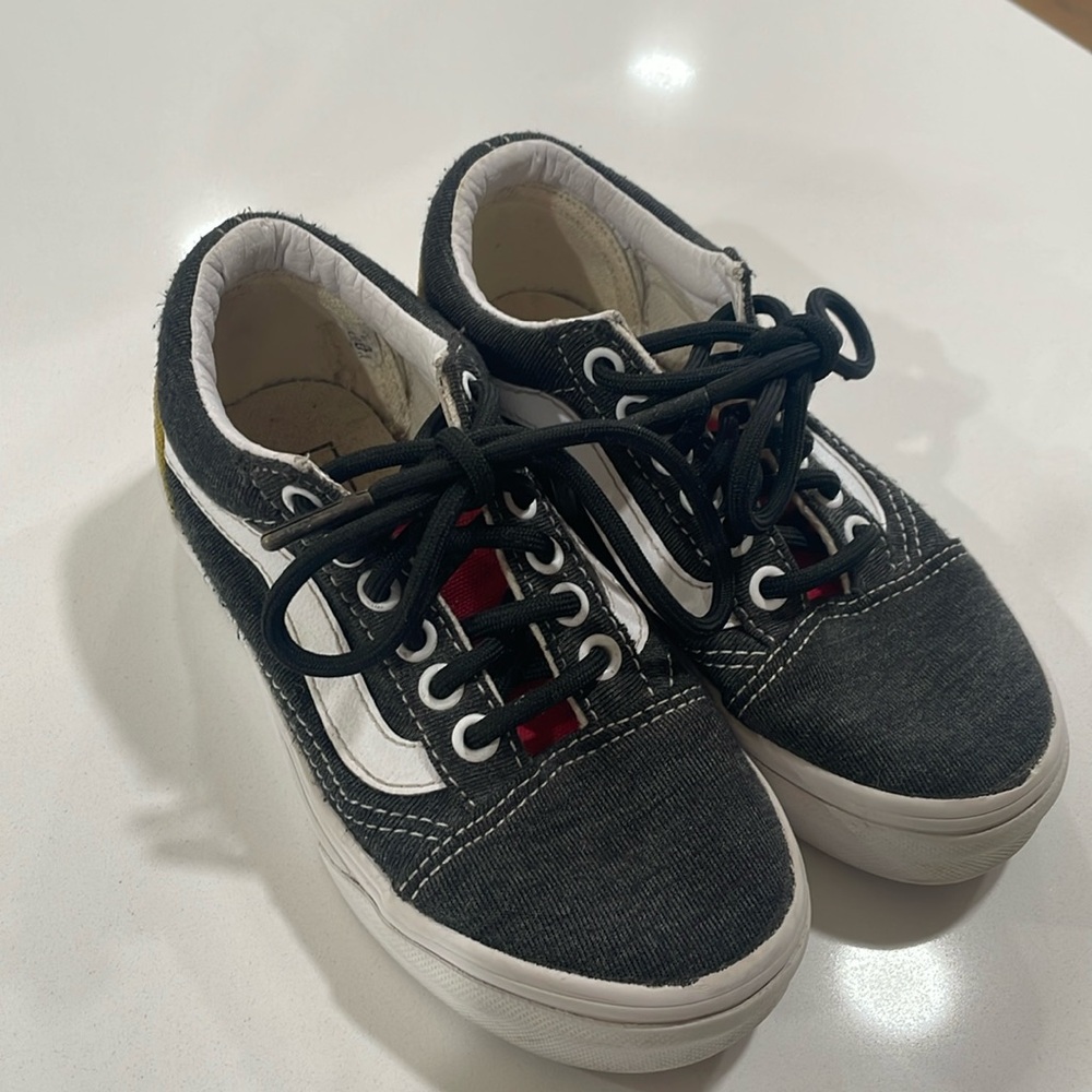 Boys Vans 11.5